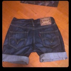 Vintage Levi's cutoff short